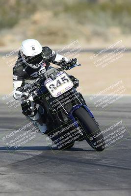 media/Jan-15-2026-Racers Edge (Thu) [[dfebeb70ab]]/2-A Group/Session 5 Turn 2/